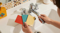 These 4 Over-the-Top '80S Bathroom Trends Are Back